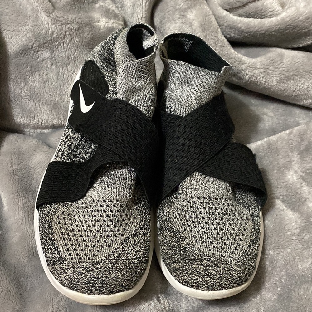 Nike Free Run - Picture 2 of 2